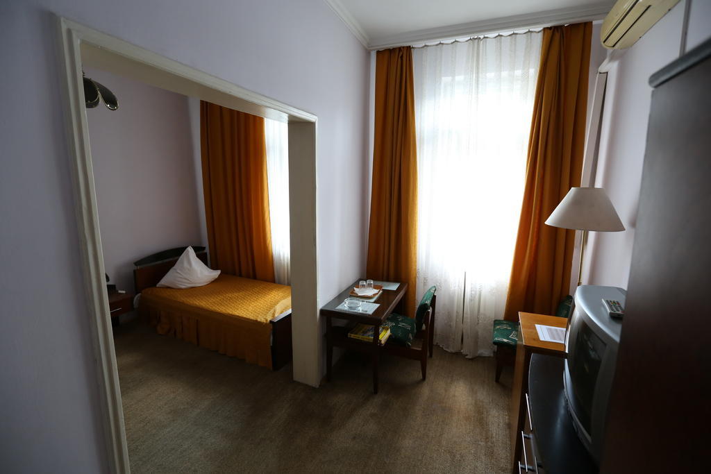 Hotel Banat Bukurešť Pokoj fotografie